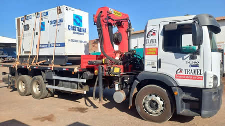 Munck para transporte de grandes volumes